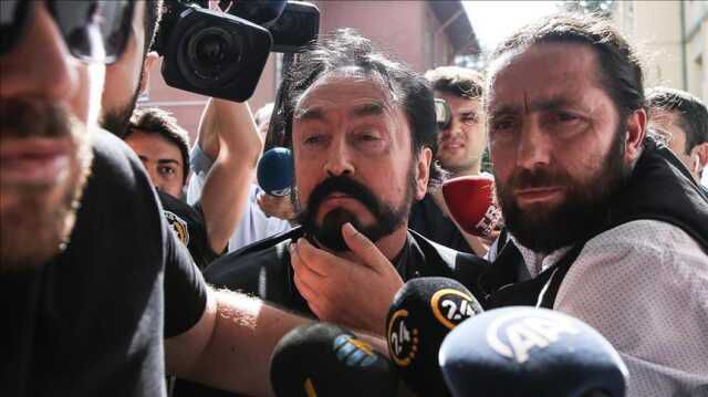 Adnan Oktar cezaevinden, hapisten çıktı mı, tahliye oldu mu? Adnan Oktar kaç yıl ceza aldı?