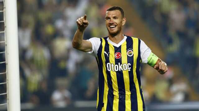Eski takımı bıraktığına bin pişman! Edin Dzeko'nun performansı İtalya gündeminde