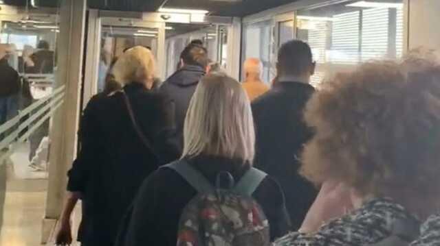 Gazze'deki hastane katliamı sonrası Fransa'da 6 havalimanı bomba ihbarı nedeniyle boşaltıldı