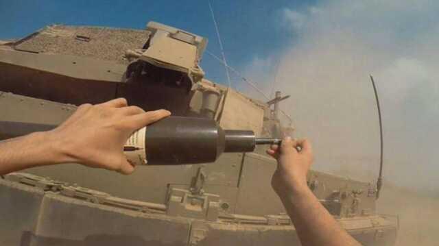 Kassam Tugayı üyesi İsrail tankının yanına kadar gidip patlayıcıyı bıraktı