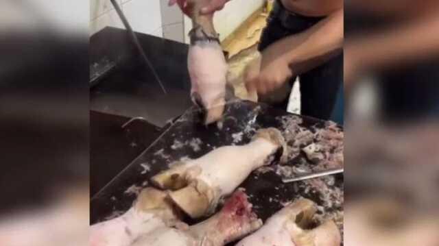 Adana'da Hijyenik Olmayan İşletme Kapatıldı