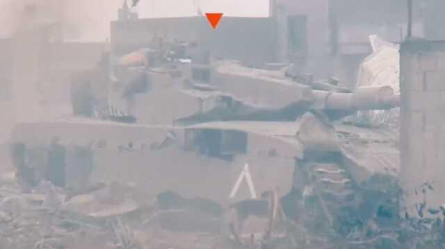 Kassam savaşçıları Gazze'yi işgale gelen İsrail tanklarını havaya uçurdu