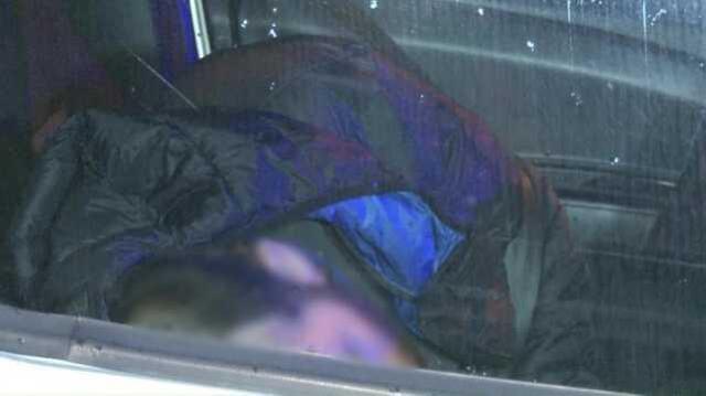 Ataşehir'de park halindeki otomobilin içinde erkek cesedi bulundu