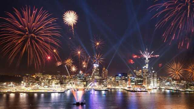 Yeni Zelanda 2024 yılına girdi