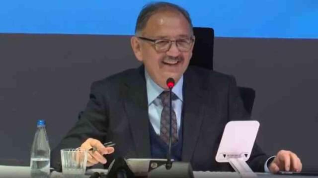 Bakan Özhaseki ile Gaziantepli muhtar arasındaki diyalog herkesi güldürdü