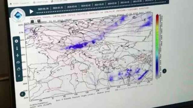 Uzmanı açıkladı: 'İstanbul ısı adası olduğu için kar yağmıyor'