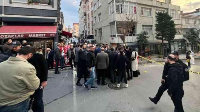 İstanbul Küçükçekmece'de AK Parti'nin seçim çalışmasına silahlı saldırı: 1 kişi yaralandı