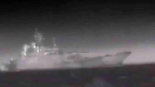 Ukrayna, Rusya Karadeniz Filosu'na ait büyük çıkarma gemisini imha etti