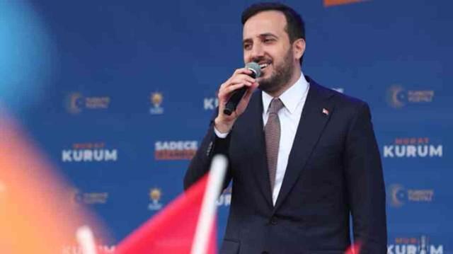 Abdullah Özdemir'den Ekrem İmamoğlu'na: Biz felaket zamanı tatile gitmeyiz