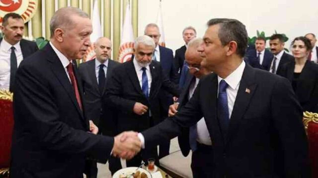 Gözler Ankara'daki kritik zirvede! Cumhurbaşkanı Erdoğan ile CHP lideri Özel, bugün görüşecek