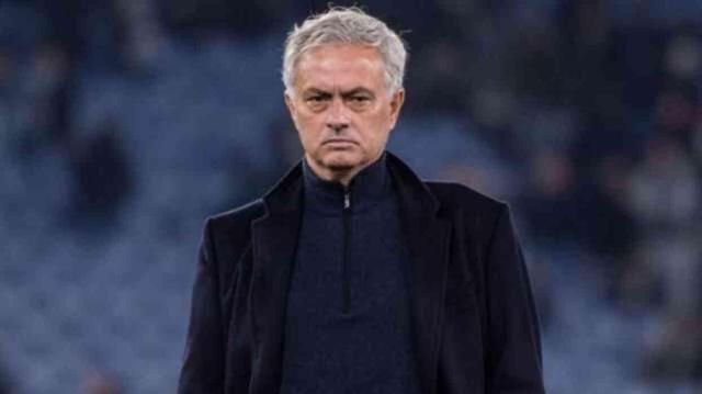 Jose Mourinho kimdir, kaç yaşında? Fenerbahçe Teknik Direktörü Jose Mourinho kaç kupa kazandı?
