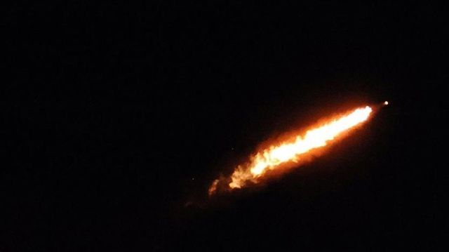 Lübnan'daki Hizbullah'tan gece yarısı İsrail'e yoğun füze saldırısı