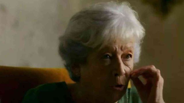 Anne, kızının tacizcisini can canlı yakarak öldürdü