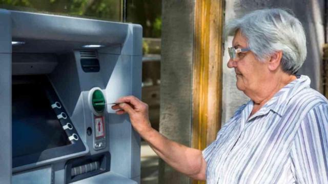 Milyonlarca çalışan emekliyi ilgilendiren haber! Genel sağlık sigortası primi gündemde