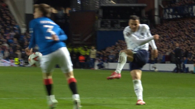 Herkes bunları tartışıyor! İşte Fenerbahçe'nin penaltı beklediği pozisyonlar