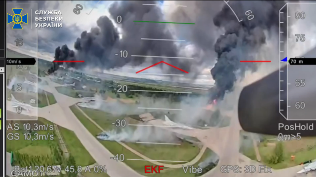 Ukrayna, 41 Rus savaş uçağının imha edildiği operasyona ait görüntüler yayınladı