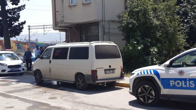 'Uygunsuz giyinme' tartışmasında komşusunu sopayla yaraladı