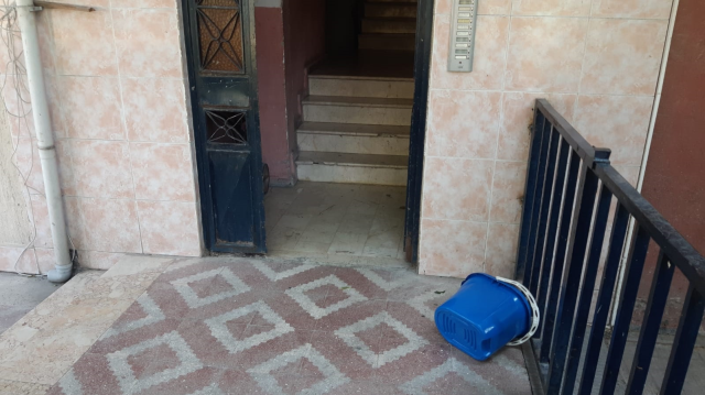 'Uygunsuz giyinme' tartışmasında komşusunu sopayla yaraladı