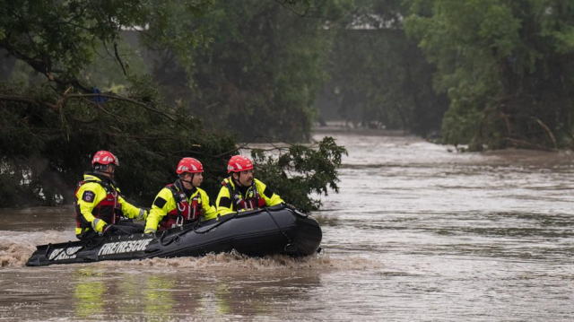 Texas'ta ani sel felaketinde can kaybı 32'ye yükseldi
