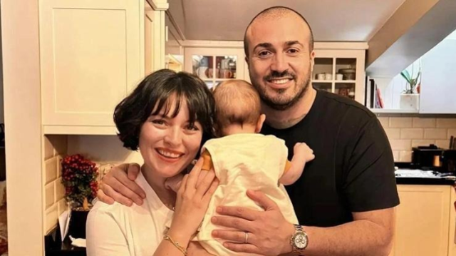 Ezgi Mola'nın Çeşme'deki Sıcak Tatili ve Özel Anları