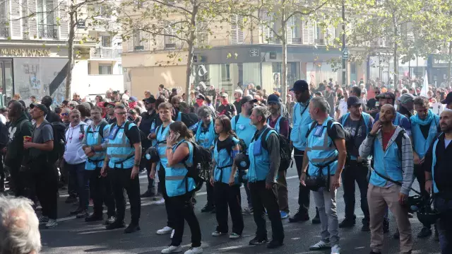 Fransa'da Bütçe Kesintileri Protesto Ediliyor: 110 Gözaltı