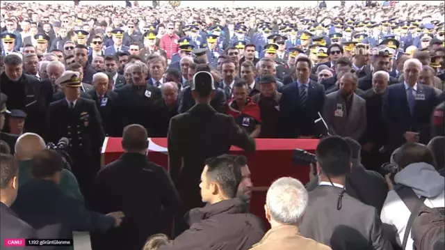 Türkiye şehitlerini uğurluyor! Devlet erkanı Ankara'daki törende