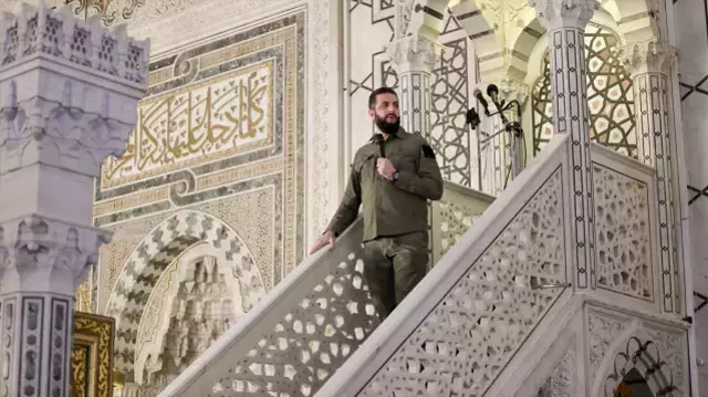 Türkiye'nin yanı başında sıcak saatler! 80 bin kişilik ordu teyakkuza geçti