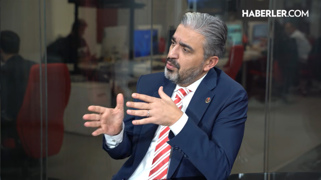 Gökhan İlgar: Hastanelerden randevu alamayan vatandaşlarımızın sorununu bizzat çözüyoruz