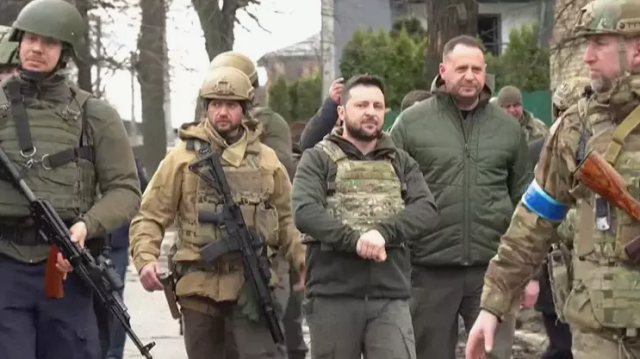 Saldırıdan korkup metroya sığındılar! Görüntüler ülkenin başkentinden