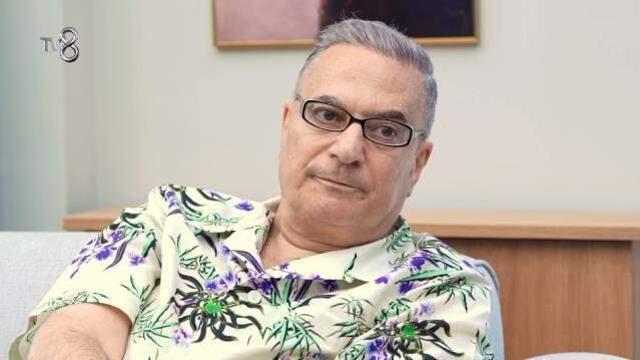 'Annem bizi eşine çok ezdirdi' diyen Mehmet Ali Erbil, yaşadıklarını anlatırken gözyaşlarına hakim olamadı