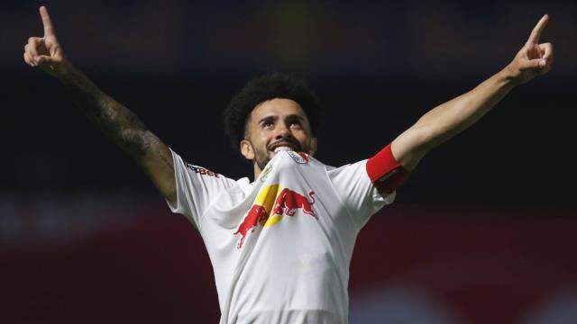 Galatasaray sağ gösterip sol vuruyor! Morutan konuşulurken Claudinho ile görüşme yapıldı