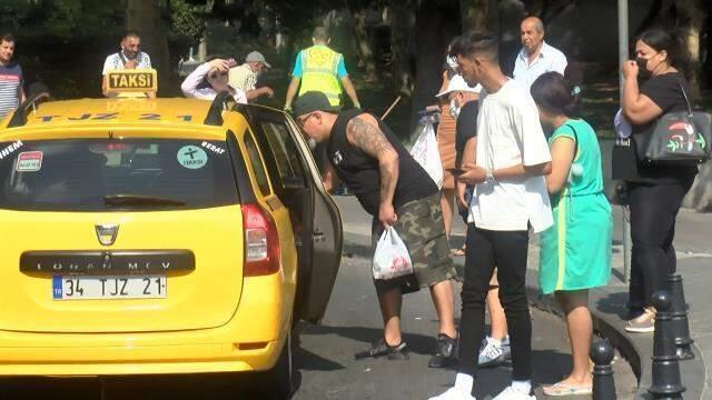 Taksim'de kısa mesafe almayan ve müşteri seçen taksicilere ceza kesildi