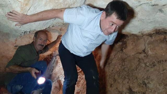 Tuvalet için kazılan foseptik çukurundan tarih fışkırdı! Kazdıkça tünelde daha da ilerledi