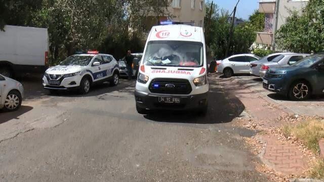 Babasının ölüm haberini sağlıkçılardan aldı