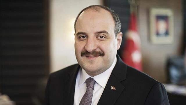 Bakan Varank'tan Akşener'e tavsiye: Prompterlı kamera alırsanız kafanızı sürekli sola çevirmek zorunda kalmazsınız