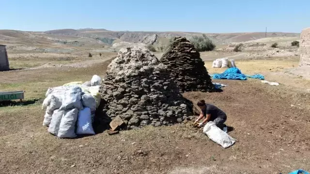 Ne doğal gaz ne kömür hiçbiri onun yerini tutmuyor! Köylünün vazgeçilmez yakıtı hala tezek