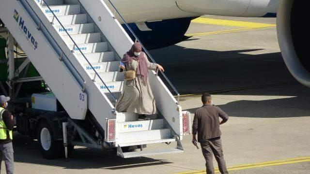 Trabzon semalarında panik! Bomba ihbarı yapılan uçak acil iniş yaptı