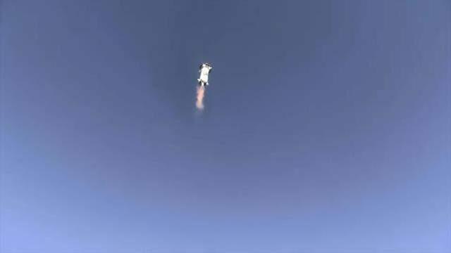 'Star Trek' dizisinin Kaptan Kirk'ü uzaya çıkan en yaşlı insan oldu