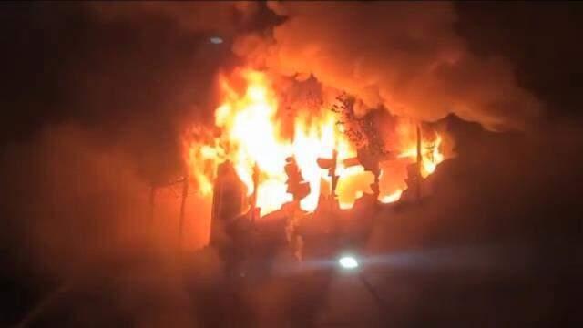 Tayvan'da 13 katlı binada çıkan yangında 46 kişi hayatını kaybetti