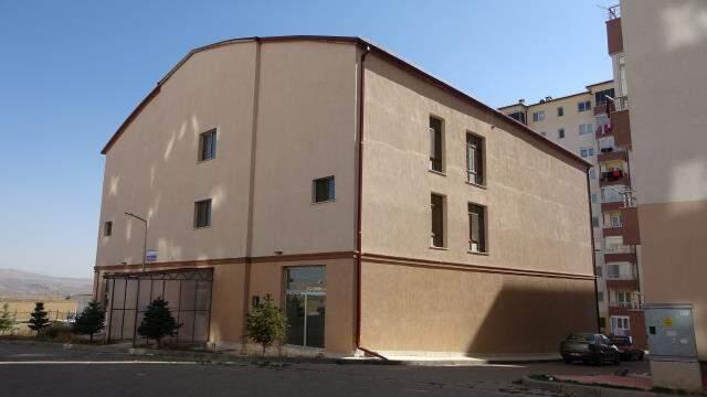 Cami var ama minare yok! Cemaat dertli, hayırseverlerden yardım bekliyor: Ezan sesi bazen hiç duyulmuyor