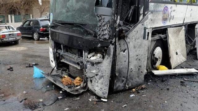 Şam'da askeri otobüse bombalı saldırı: 13 kişi öldü 3 kişi yaralandı