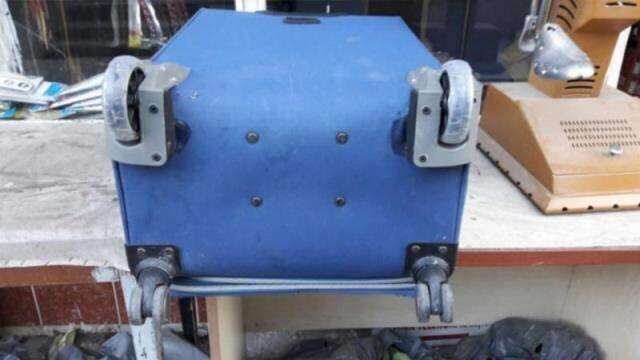 Mavi renkli valizden FETÖ'nün darbe planının detayları çıktı! İçinde Erdoğan'ın konakladığı otelin görüntüleri de var