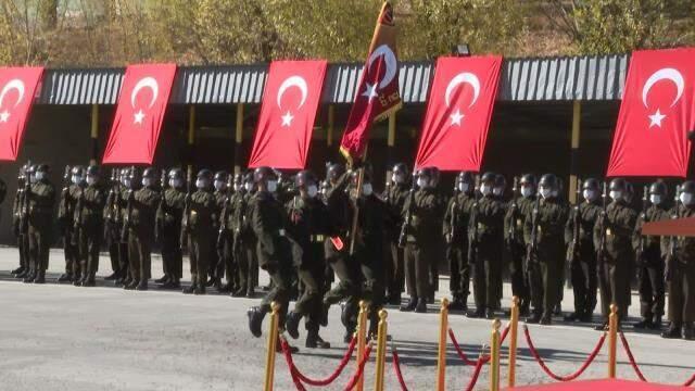 Sancak teslim törenine Cumhurbaşkanı'nın sözleri damga vurdu: Sancağınıza nasıl sahip çıkacağınızı biliyorum