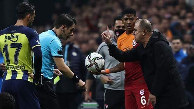 Galatasaray'a ağır derbi faturası! 52 bin 500 taraftara bloke