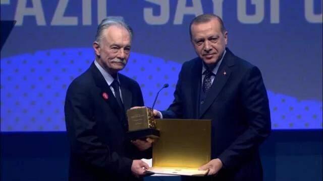 Prof. Dr. Teoman Duralı vefat etti