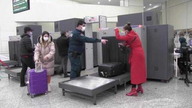 Bulgarlardan sonra şimdi de Gürcüler! Alışverişe doyup dolu bavullarla ülkelerine dönüyorlar