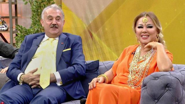 Safiye Soyman ve Faik Öztürk çiftinin 'nitelikli dolandırıcılık' suçundan yargılanmasına başlandı