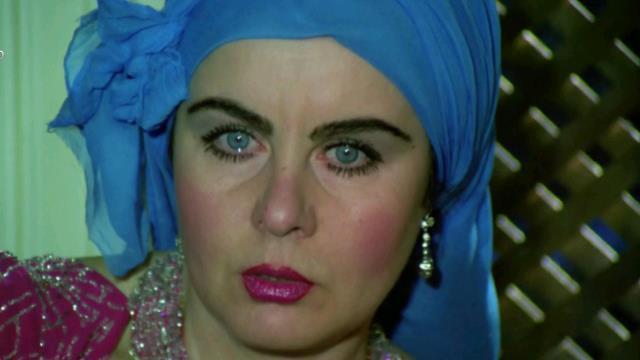 Son Dakika: Yeşilçam'ın usta oyuncusu Fatma Girik hayatını kaybetti