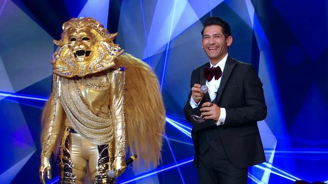 Yapımcı Fatih Aksoy, eleştirilerin hedefinde olan Maske Kimsin Sen'in final yapacağını duyurdu