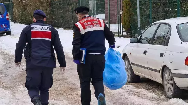 Hakkında soruşturma açılan sağlık çalışanı, kafası çöp poşetine geçirilmiş halde ölü bulundu